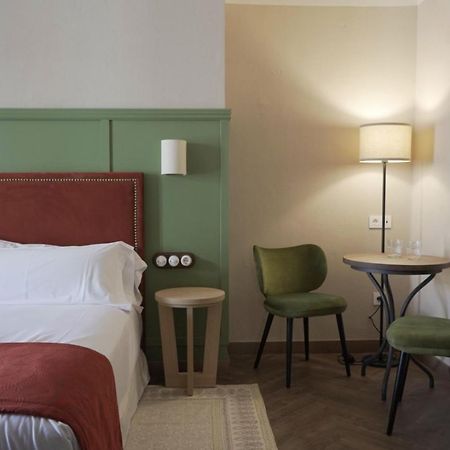 The Honest Hotel & Apartments Séville Extérieur photo