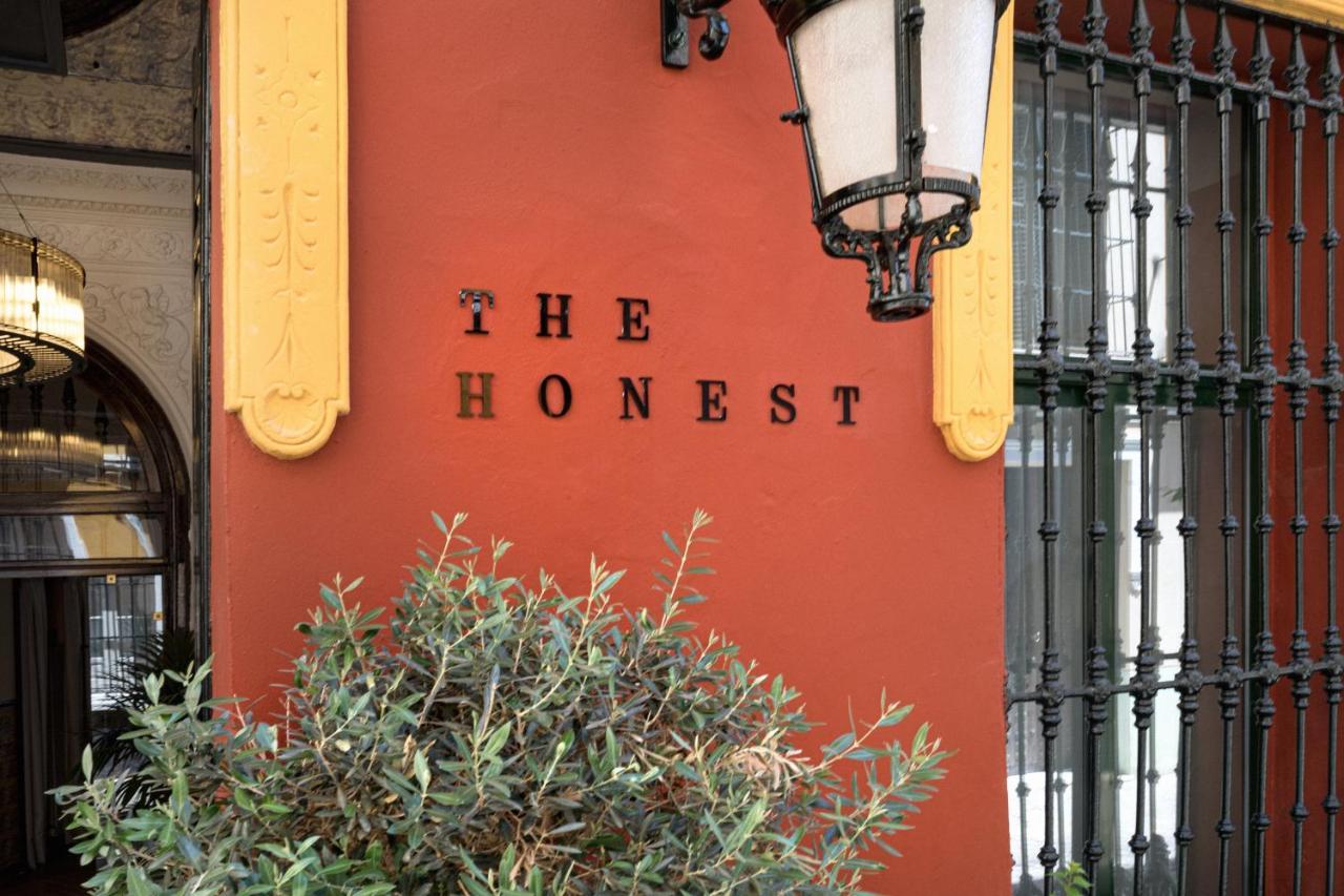 The Honest Hotel & Apartments Séville Extérieur photo