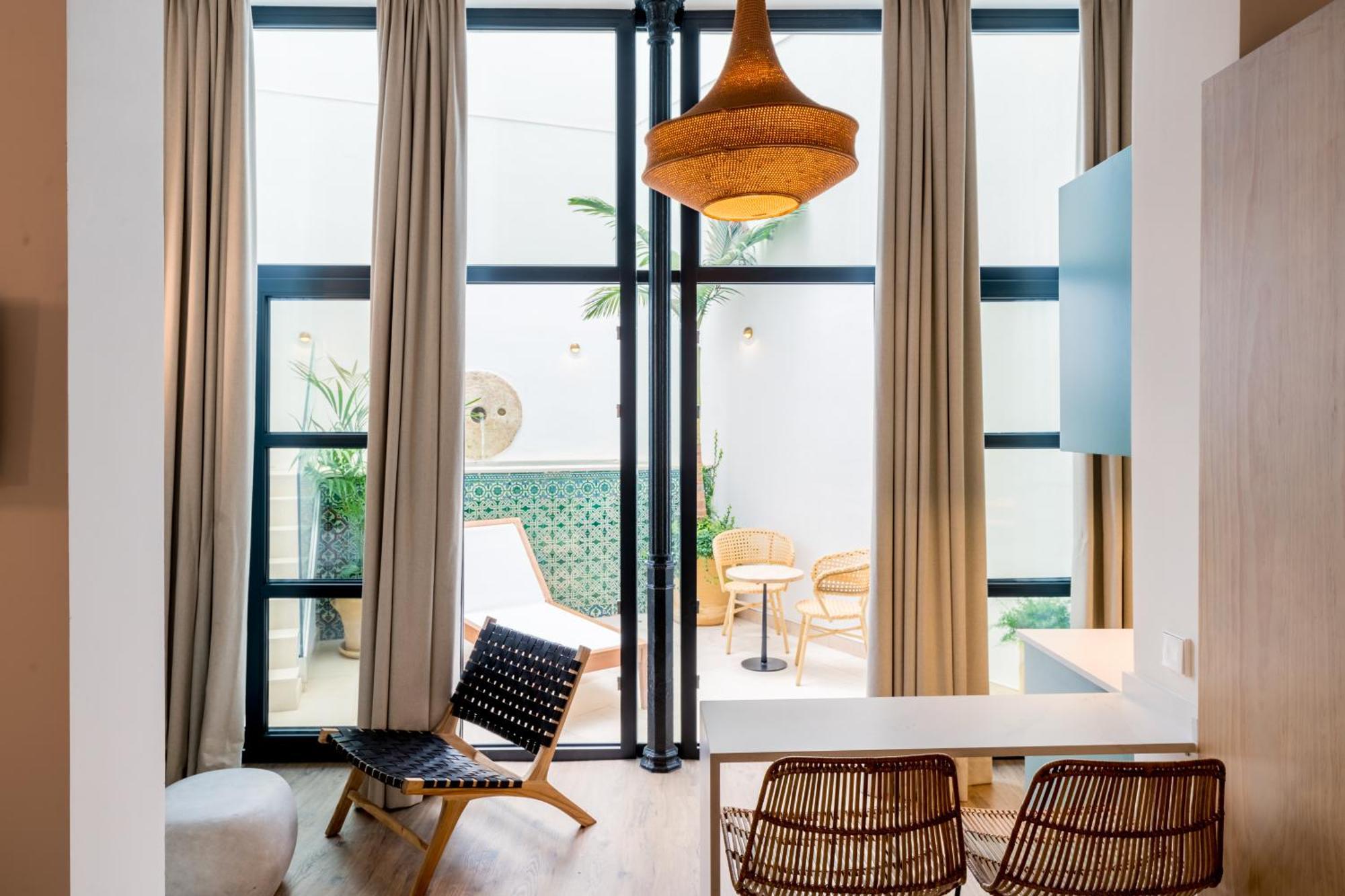 The Honest Hotel & Apartments Séville Extérieur photo