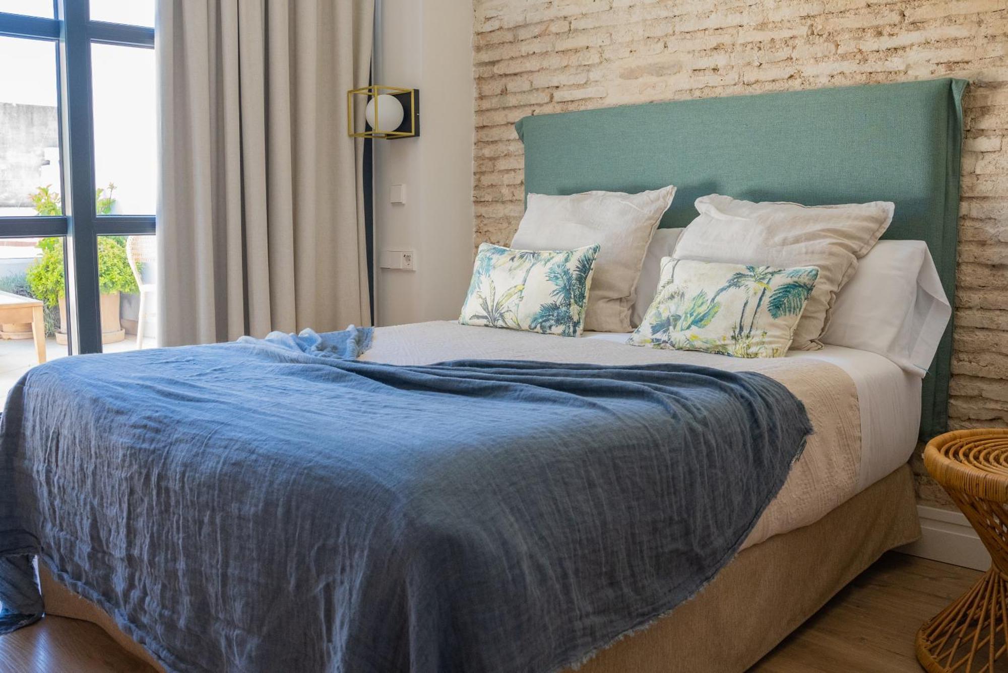 The Honest Hotel & Apartments Séville Extérieur photo