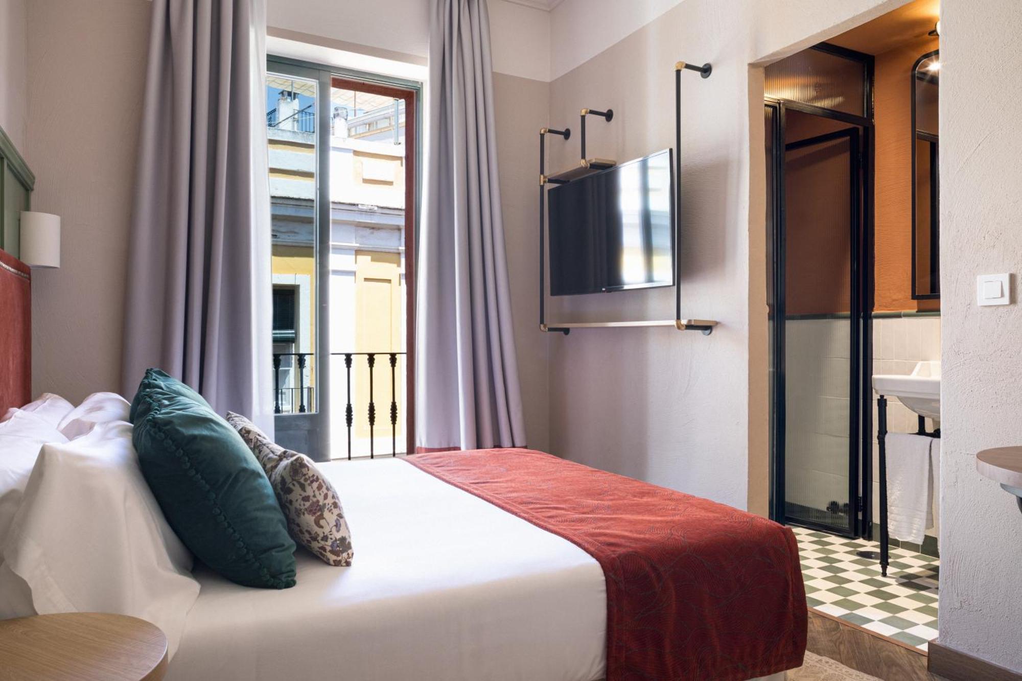 The Honest Hotel & Apartments Séville Extérieur photo