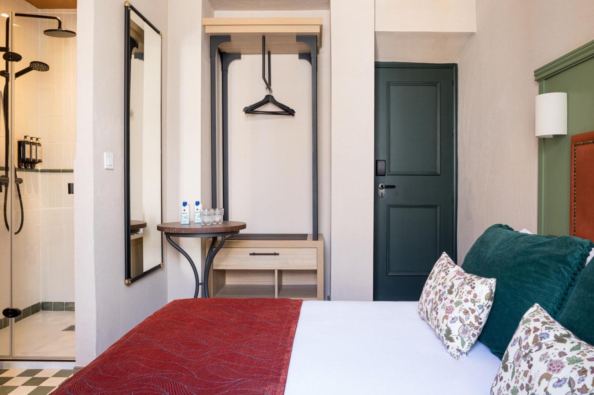 The Honest Hotel & Apartments Séville Extérieur photo