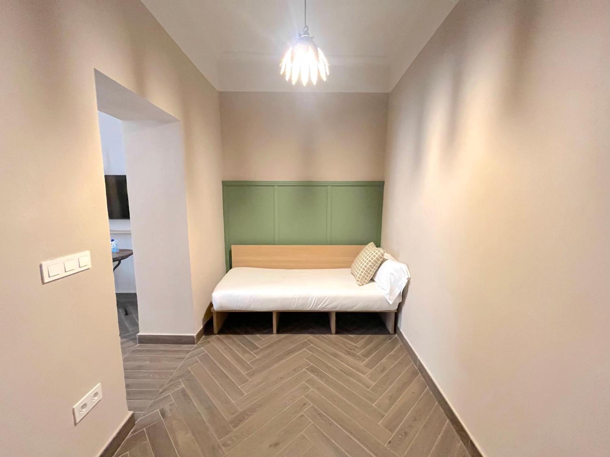 The Honest Hotel & Apartments Séville Chambre photo